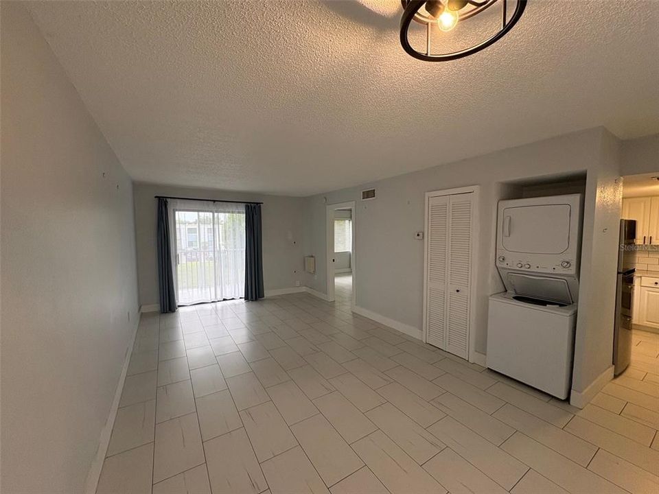 В аренду: $1,400 (1 спален, 1 ванн, 618 Квадратных фут)