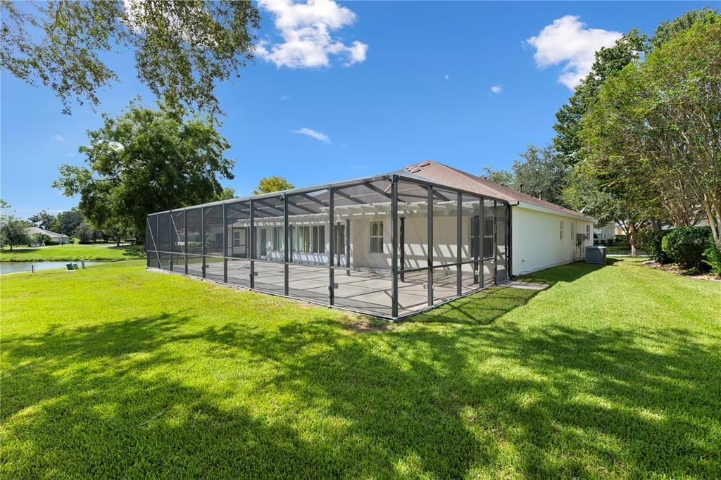 Activo con contrato: $588,000 (3 camas, 2 baños, 2145 Pies cuadrados)