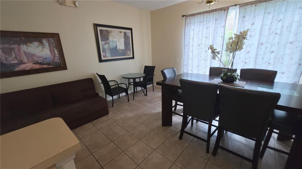 В аренду: $1,800 (3 спален, 2 ванн, 1595 Квадратных фут)