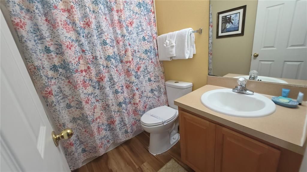 В аренду: $1,800 (3 спален, 2 ванн, 1595 Квадратных фут)