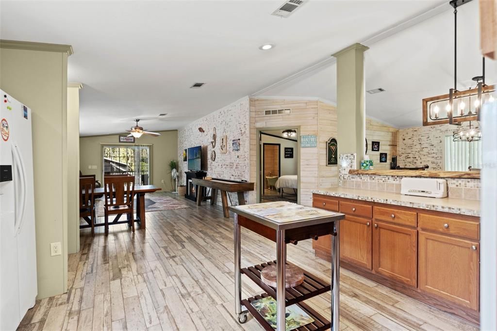 For Sale: $515,009 (3 beds, 2 baths, 1800 Square Feet)