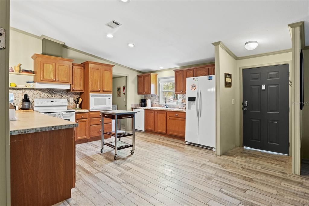 For Sale: $515,009 (3 beds, 2 baths, 1800 Square Feet)