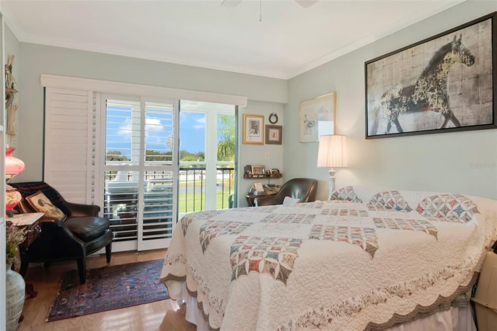 For Sale: $275,000 (2 beds, 2 baths, 1280 Square Feet)