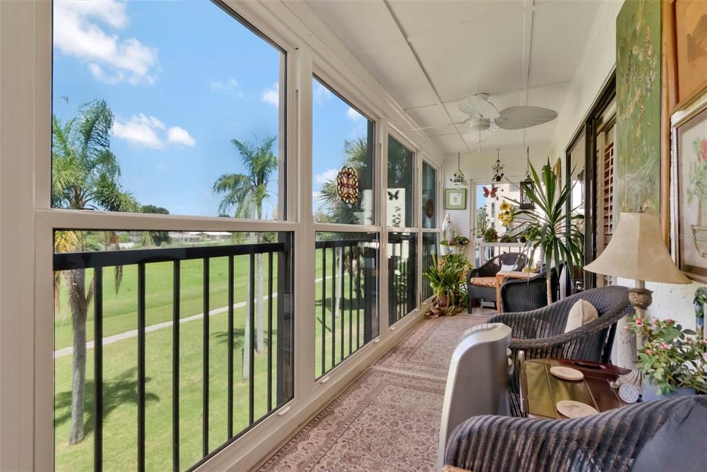 For Sale: $275,000 (2 beds, 2 baths, 1280 Square Feet)