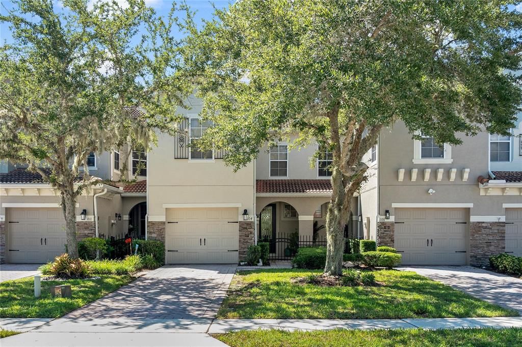 For Sale: $355,000 (3 beds, 2 baths, 1568 Square Feet)