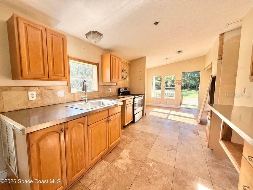 待售: $485,000 (40.00 acres)