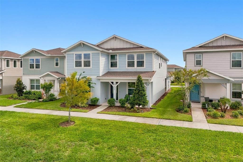 For Sale: $403,000 (4 beds, 3 baths, 2554 Square Feet)