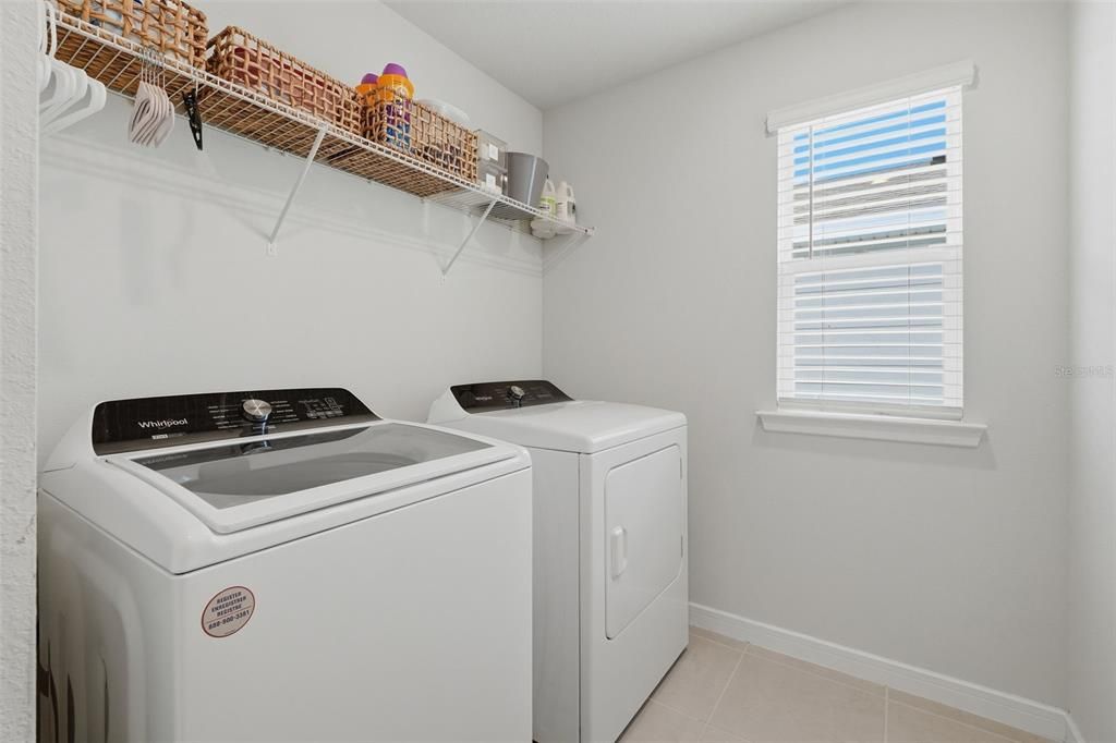 For Sale: $403,000 (4 beds, 3 baths, 2554 Square Feet)