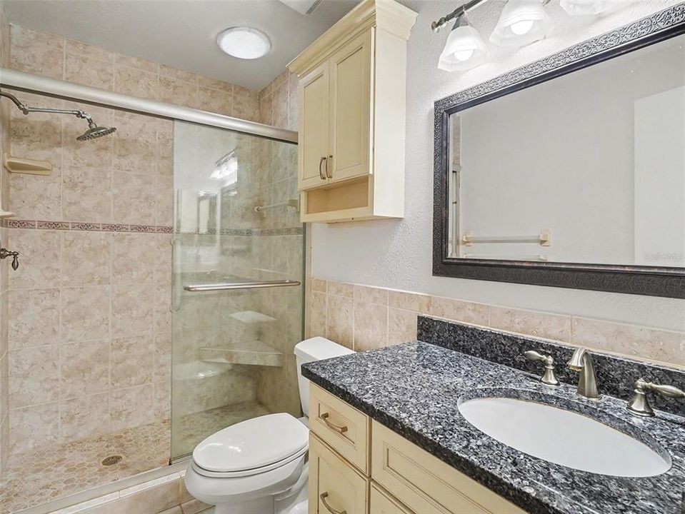 En Venta: $225,000 (2 camas, 2 baños, 1525 Pies cuadrados)