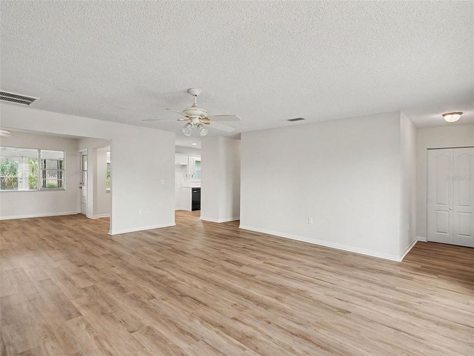 En Venta: $225,000 (2 camas, 2 baños, 1525 Pies cuadrados)