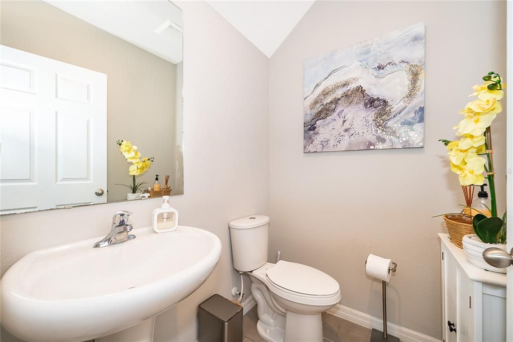For Sale: $399,000 (3 beds, 2 baths, 1795 Square Feet)