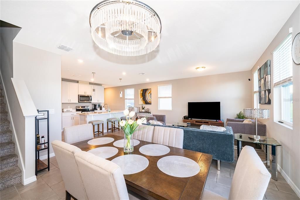 For Sale: $399,000 (3 beds, 2 baths, 1795 Square Feet)