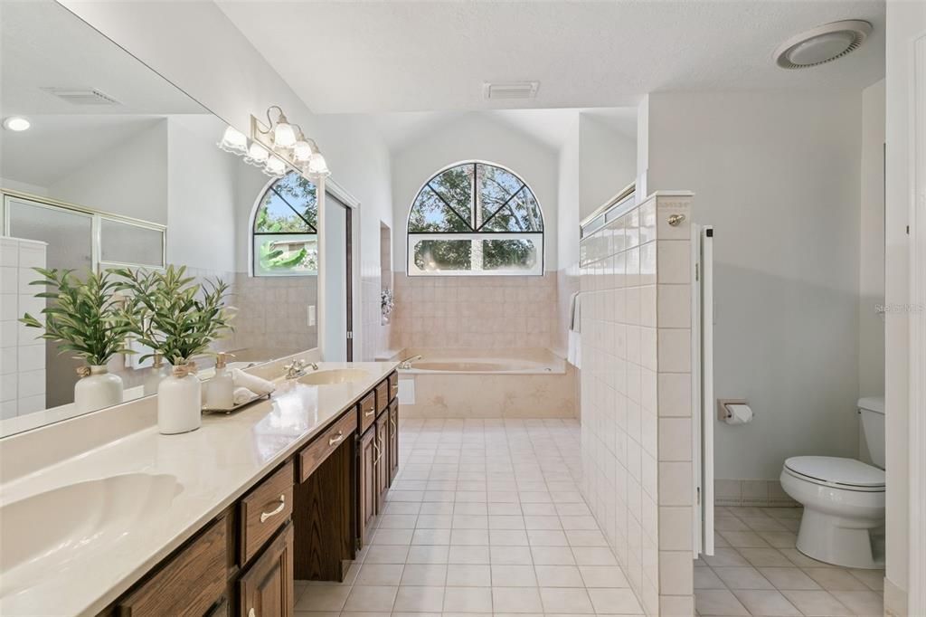 For Sale: $1,125,000 (4 beds, 3 baths, 3188 Square Feet)