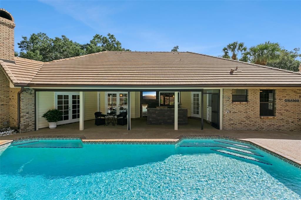 For Sale: $1,125,000 (4 beds, 3 baths, 3188 Square Feet)