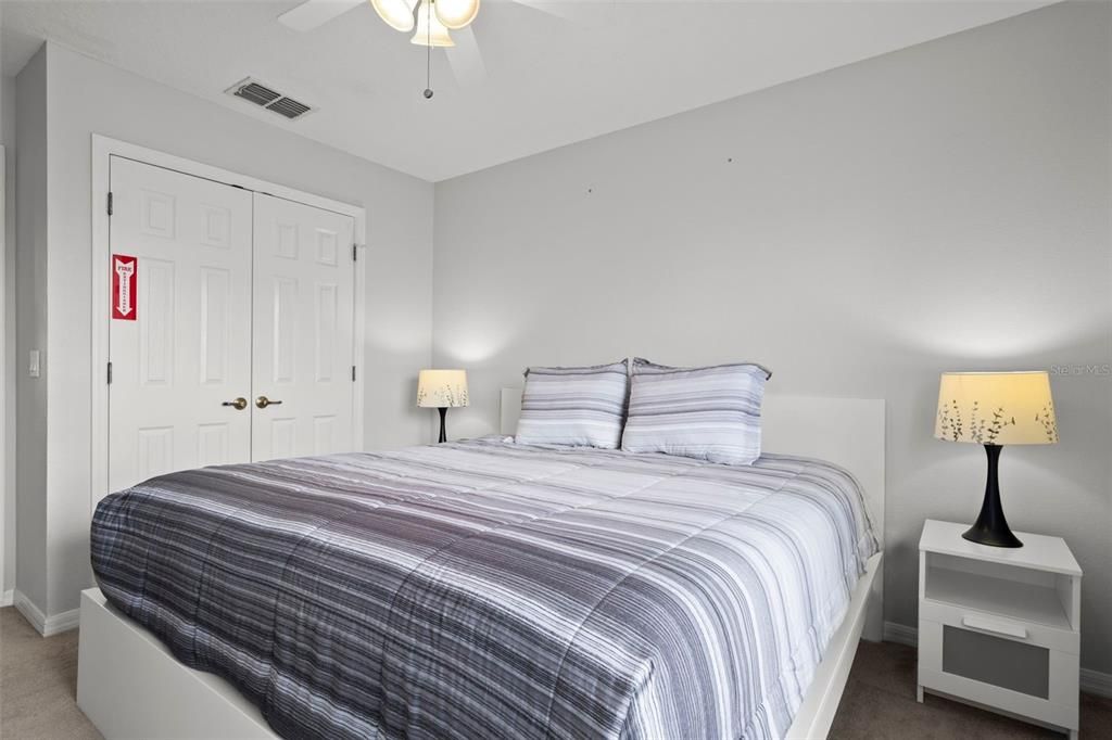 En Venta: $310,000 (3 camas, 2 baños, 1295 Pies cuadrados)