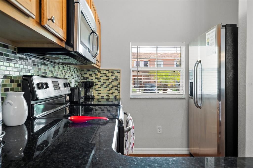 En Venta: $310,000 (3 camas, 2 baños, 1295 Pies cuadrados)