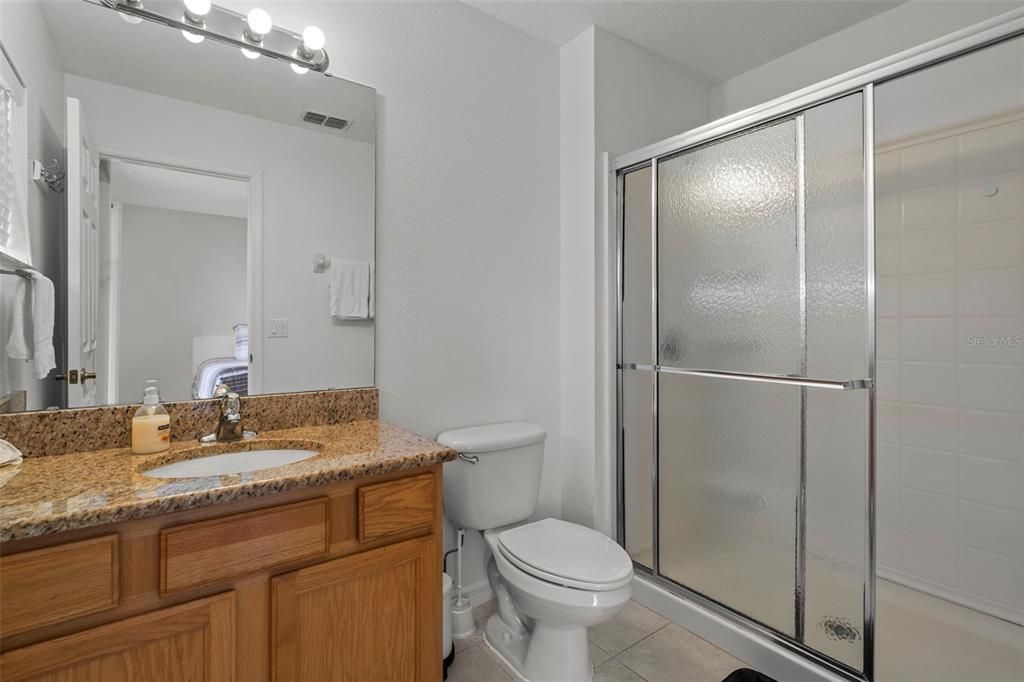 En Venta: $310,000 (3 camas, 2 baños, 1295 Pies cuadrados)