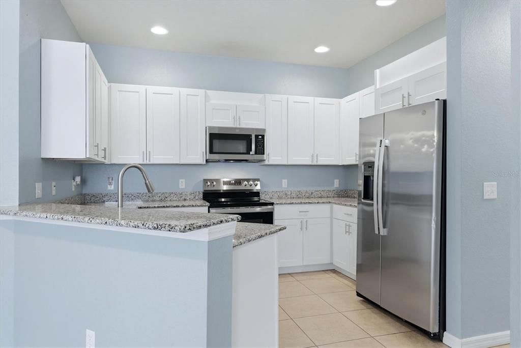 For Sale: $345,000 (3 beds, 2 baths, 1271 Square Feet)