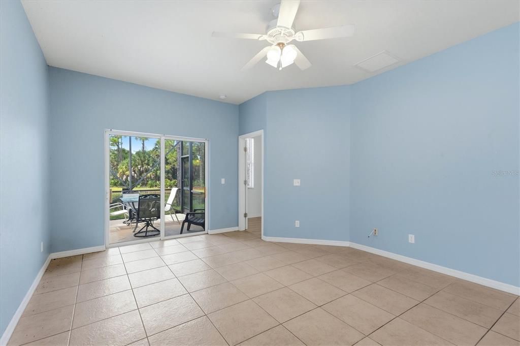 For Sale: $345,000 (3 beds, 2 baths, 1271 Square Feet)