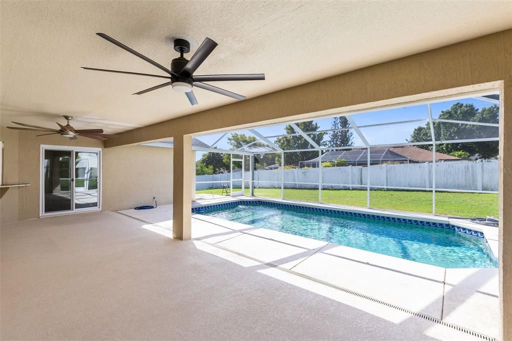 For Sale: $499,000 (3 beds, 2 baths, 2370 Square Feet)