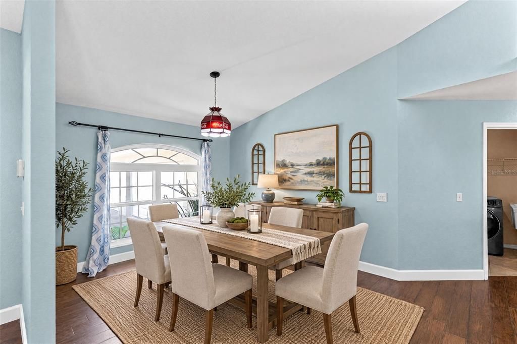 For Sale: $499,000 (3 beds, 2 baths, 2370 Square Feet)