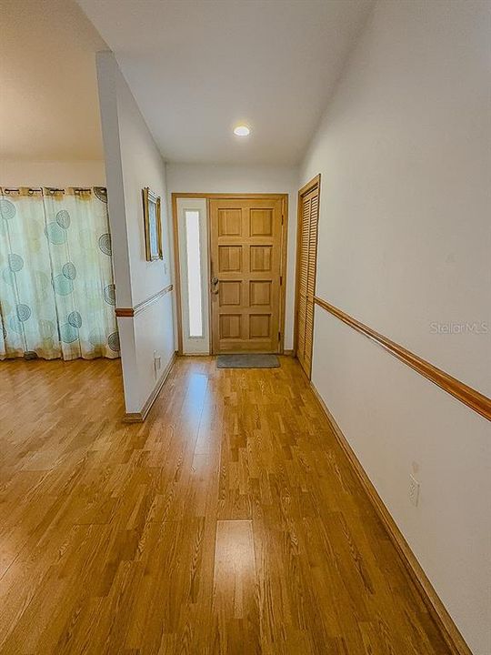 На продажу: $439,000 (3 спален, 2 ванн, 1595 Квадратных фут)