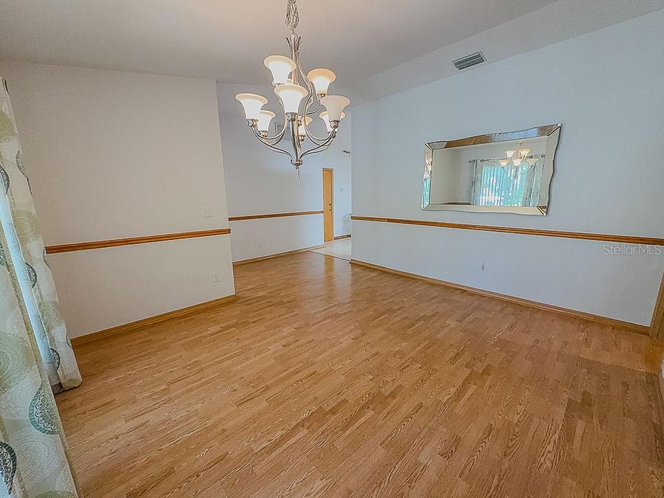 На продажу: $439,000 (3 спален, 2 ванн, 1595 Квадратных фут)