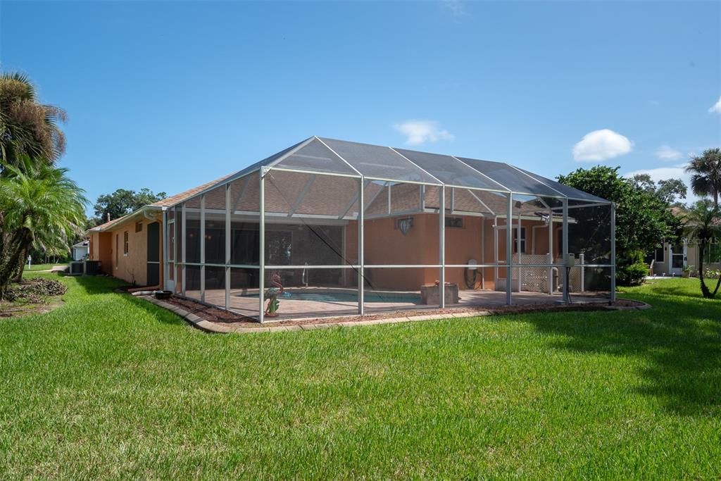 Activo con contrato: $530,000 (2 camas, 2 baños, 1951 Pies cuadrados)