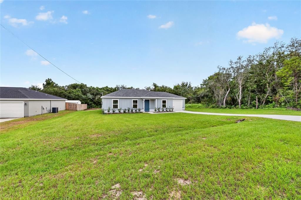 For Sale: $240,000 (3 beds, 2 baths, 1091 Square Feet)