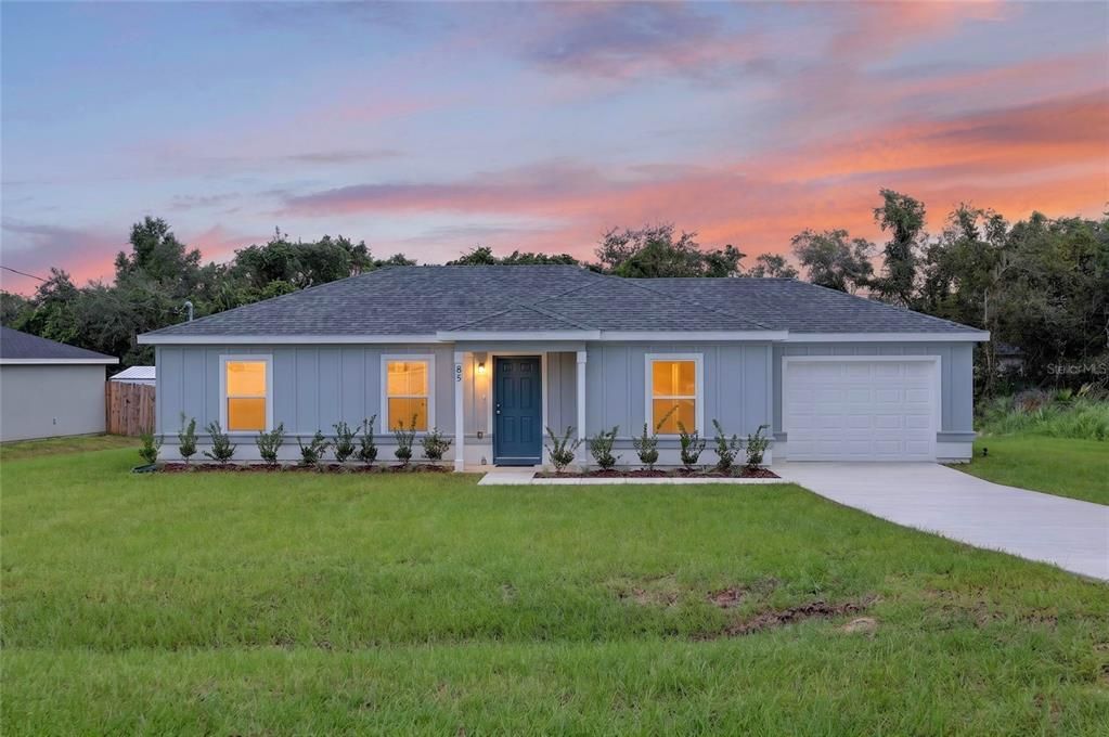 For Sale: $240,000 (3 beds, 2 baths, 1091 Square Feet)