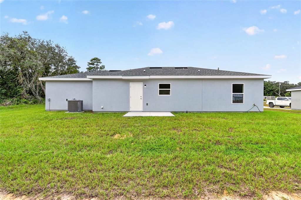 For Sale: $240,000 (3 beds, 2 baths, 1091 Square Feet)