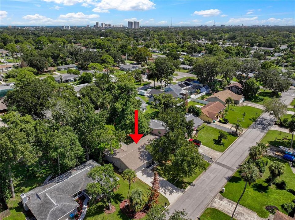 For Sale: $249,000 (2 beds, 2 baths, 1384 Square Feet)