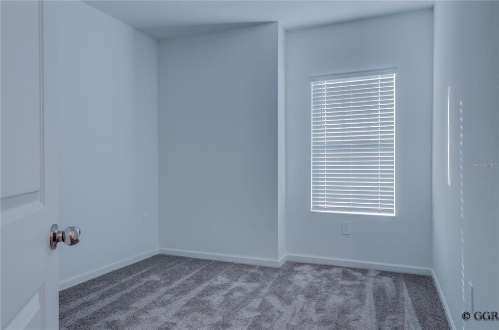 En Renta: $2,050 (3 camas, 2 baños, 1738 Pies cuadrados)
