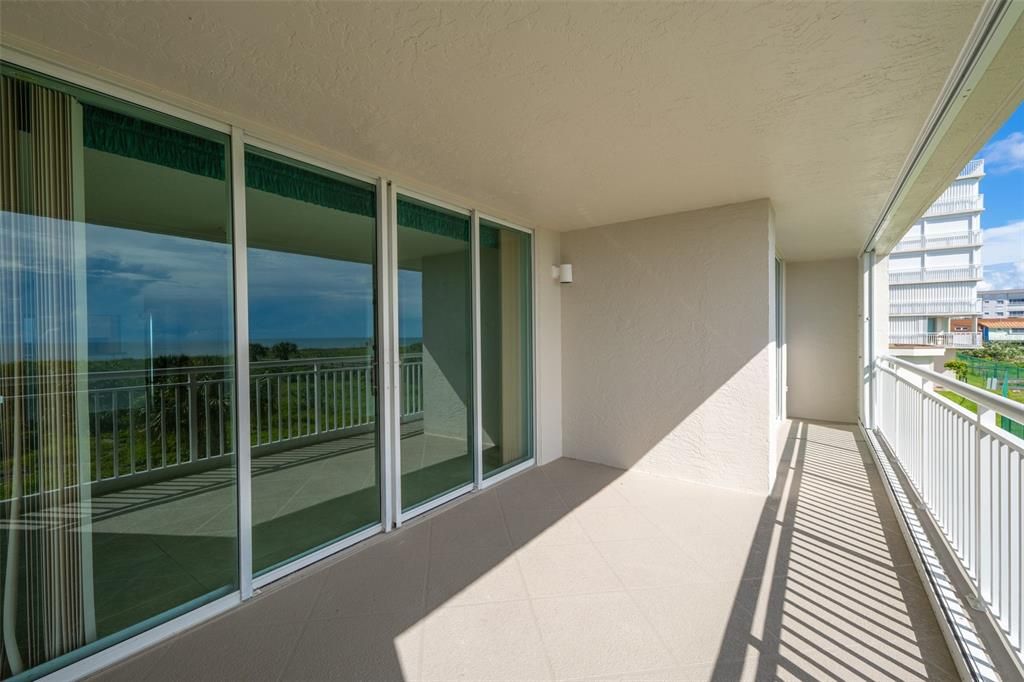 For Sale: $550,000 (2 beds, 2 baths, 1602 Square Feet)