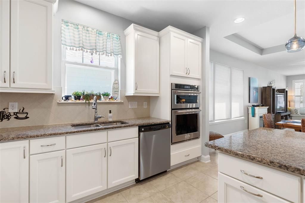 For Sale: $649,000 (3 beds, 2 baths, 2011 Square Feet)