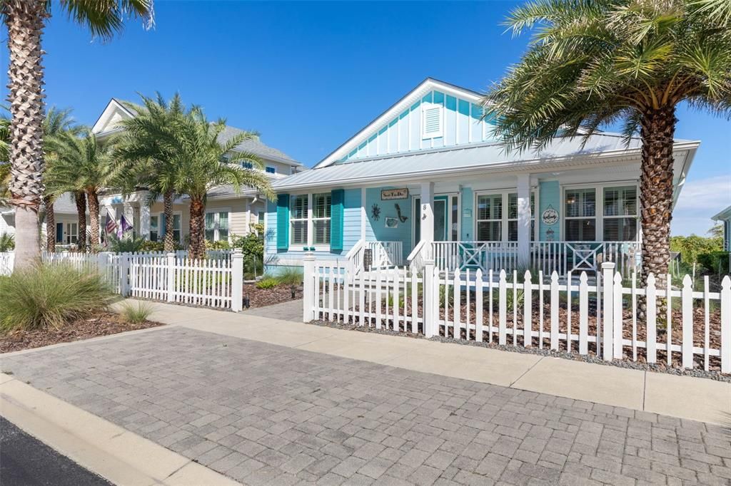 For Sale: $649,000 (3 beds, 2 baths, 2011 Square Feet)