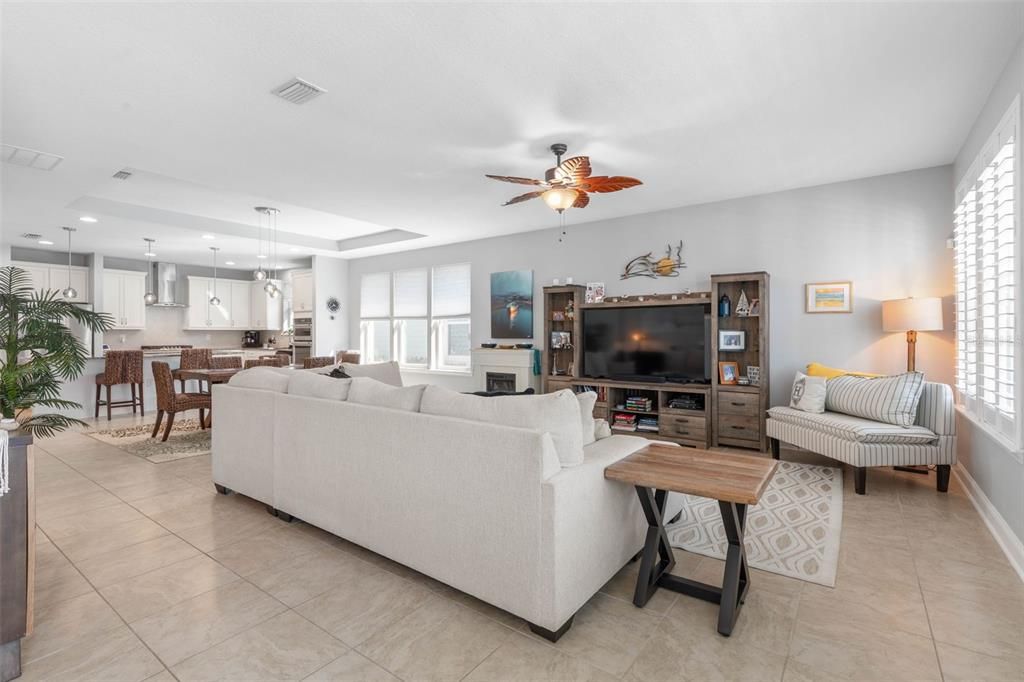 For Sale: $649,000 (3 beds, 2 baths, 2011 Square Feet)