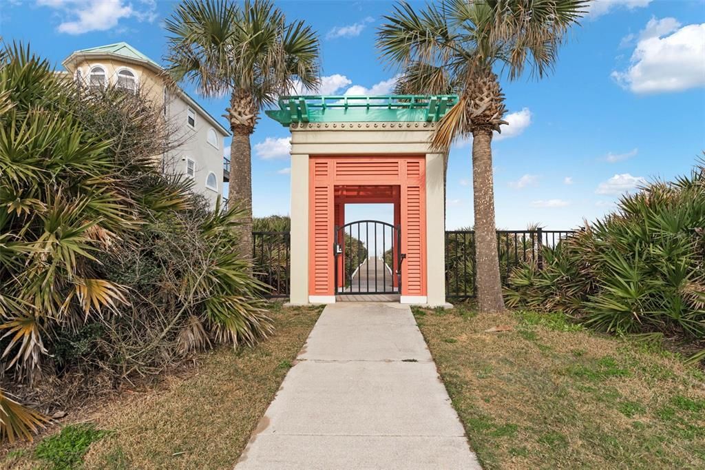For Sale: $649,000 (3 beds, 2 baths, 2011 Square Feet)