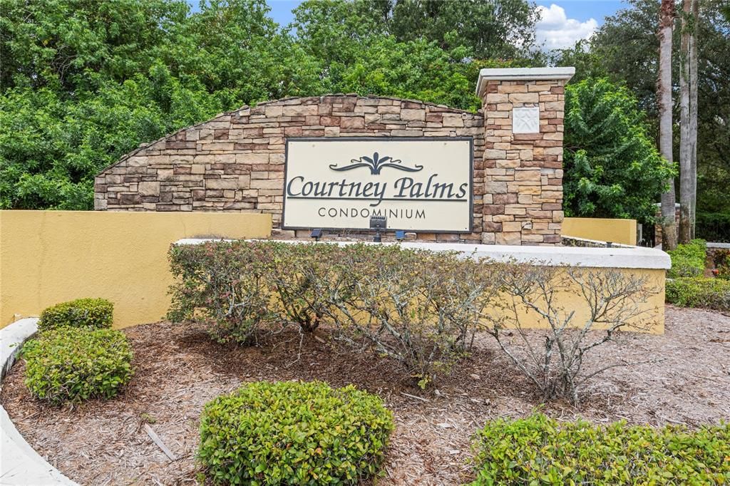 For Sale: $185,000 (1 beds, 1 baths, 976 Square Feet)