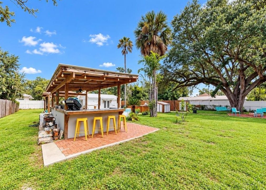 For Sale: $529,000 (3 beds, 3 baths, 2276 Square Feet)