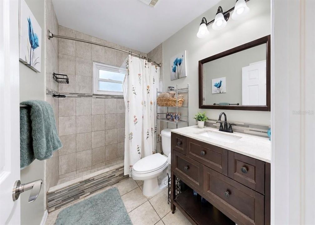For Sale: $529,000 (3 beds, 3 baths, 2276 Square Feet)