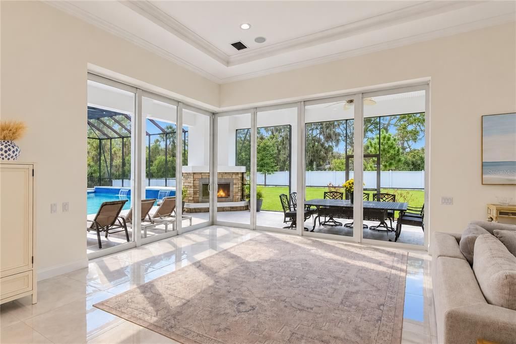 For Sale: $2,499,000 (5 beds, 6 baths, 7223 Square Feet)
