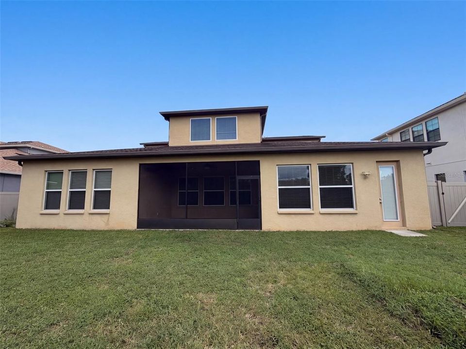 En Venta: $720,000 (5 camas, 4 baños, 4439 Pies cuadrados)