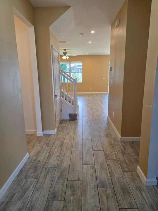 For Rent: $3,200 (5 beds, 3 baths, 3275 Square Feet)