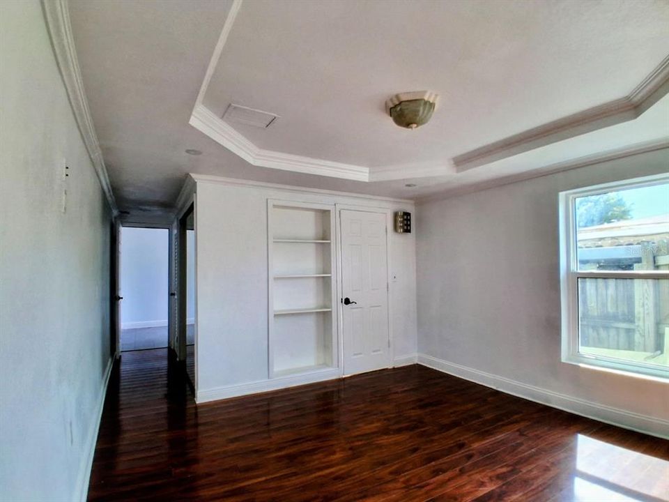 For Sale: $590,000 (5 beds, 3 baths, 2812 Square Feet)