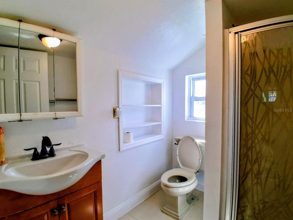 For Sale: $590,000 (5 beds, 3 baths, 2812 Square Feet)
