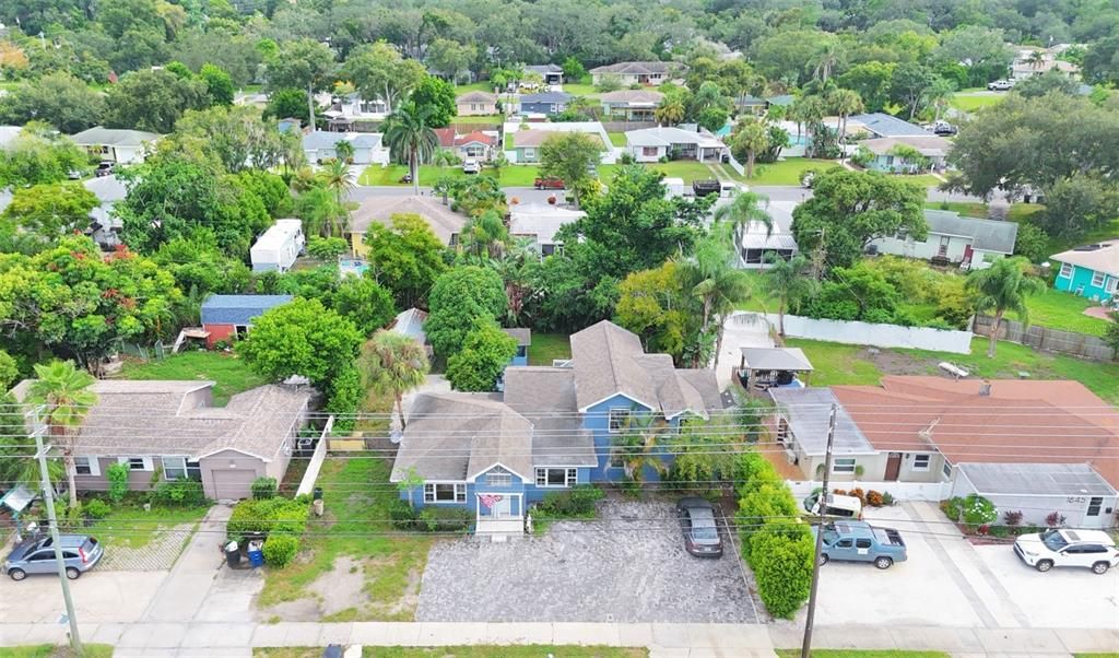 For Sale: $590,000 (5 beds, 3 baths, 2812 Square Feet)