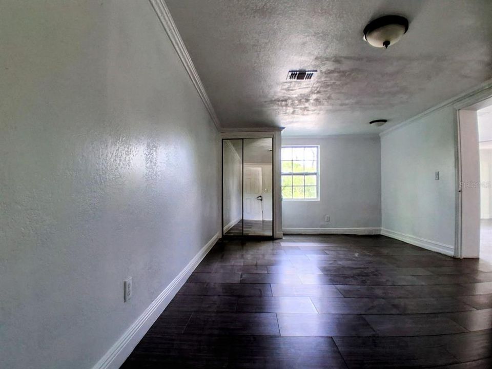 For Sale: $590,000 (5 beds, 3 baths, 2812 Square Feet)