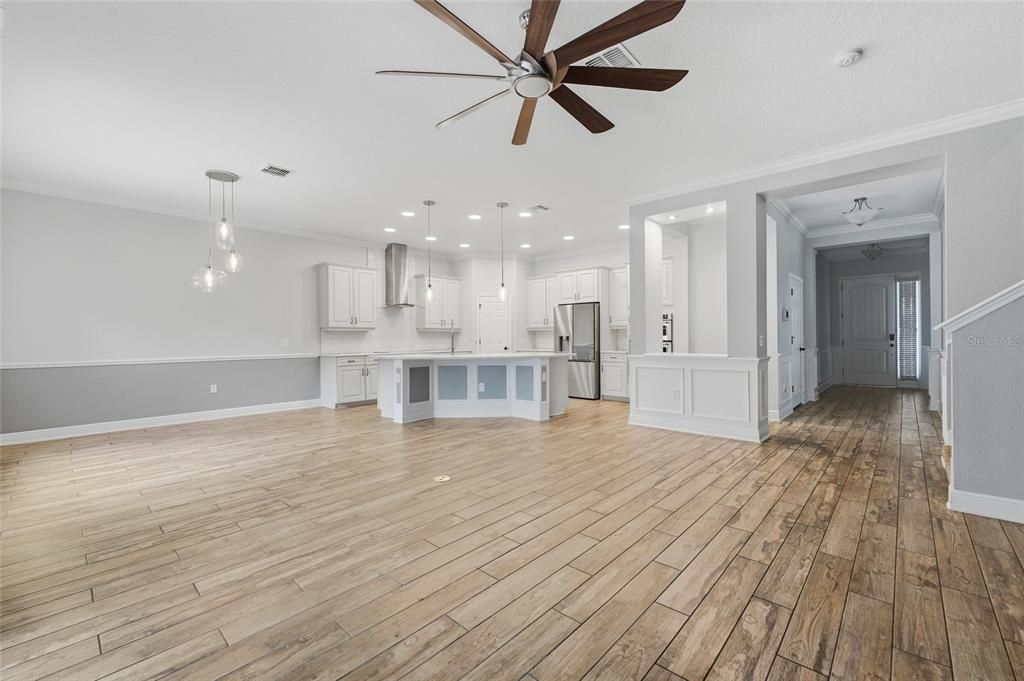 For Rent: $5,500 (4 beds, 3 baths, 3133 Square Feet)