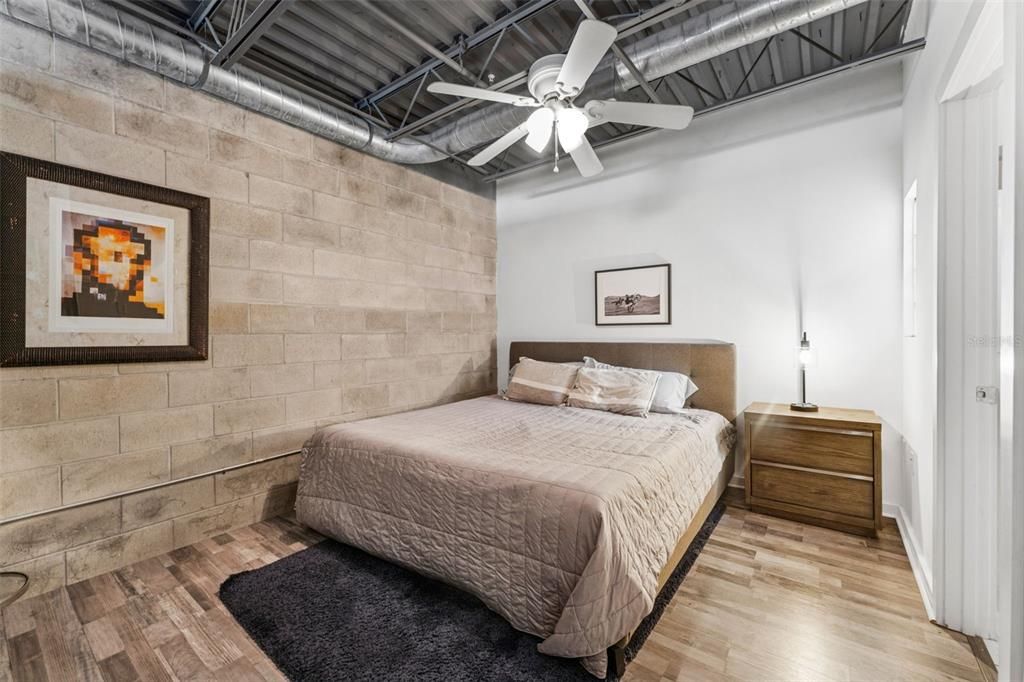 В аренду: $2,850 (2 спален, 2 ванн, 1259 Квадратных фут)